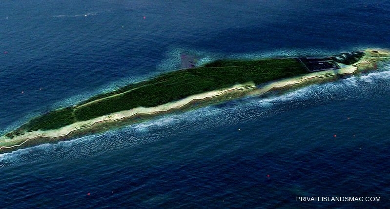 
	
	Eddie Murphy đã mua hòn đảo Rooster Cay tại Bahamas vào năm 2005. Nhưng đây không phải là hòn đảo đầu tiên của ông. Trước đó ông đã từng mua đảo Pearl cũng tại Bahamas.